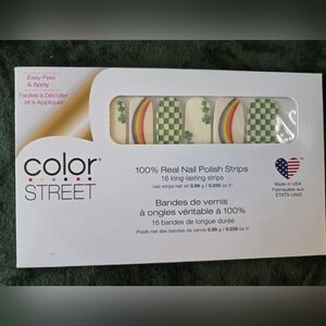 Color Street Shake Your Shamrock Nail Polish Strips